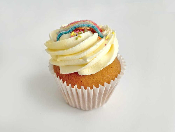 12 Vanilla Cupcakes