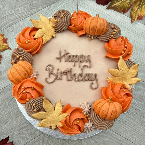 'Falling for Autumn' Cake