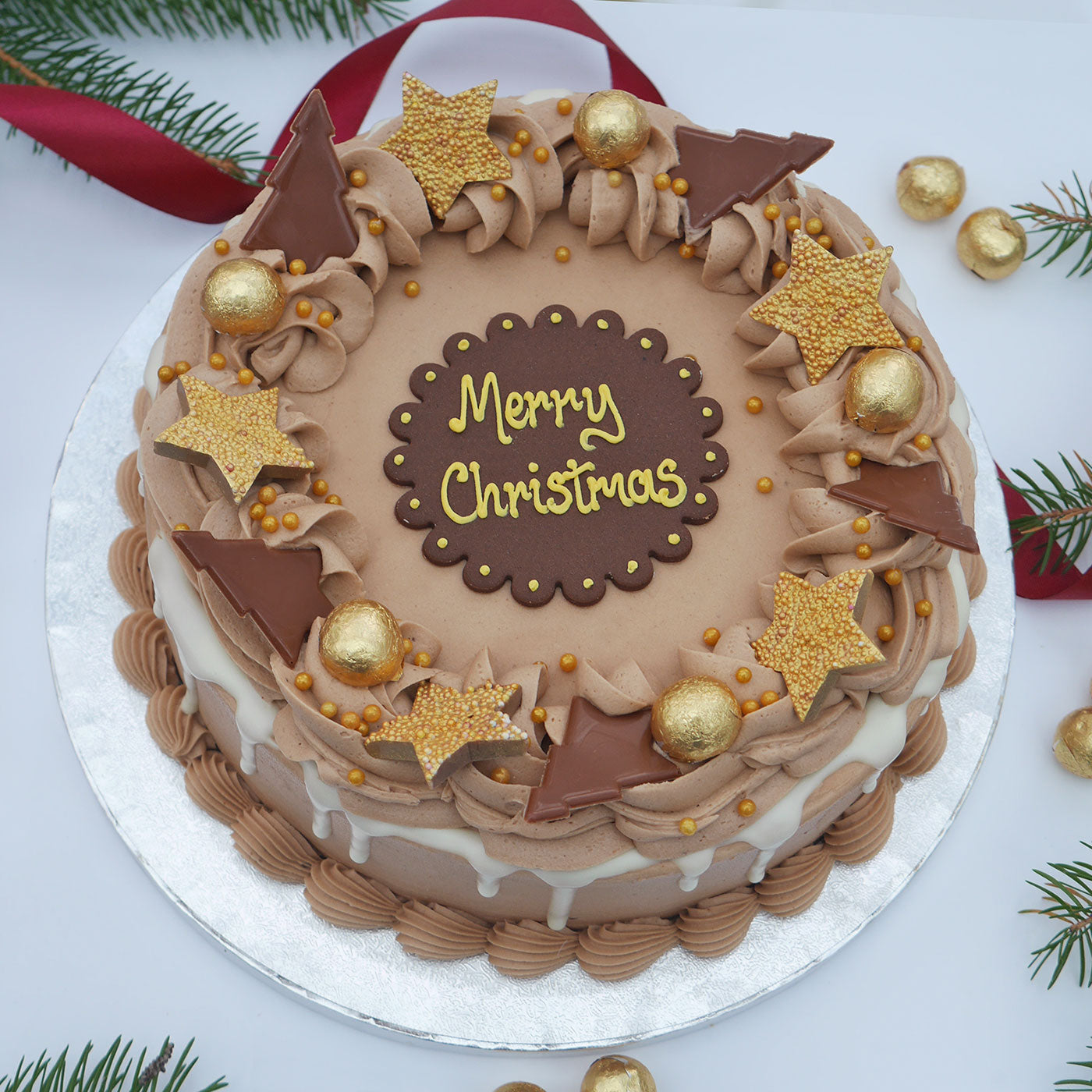 'Chocolate Cheer' Christmas Cake