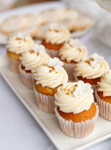 8 Extra Cupcakes