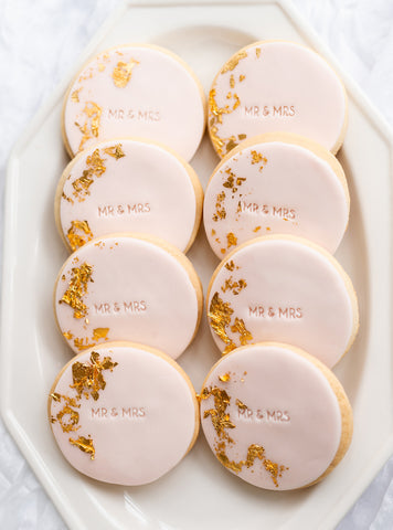 8 Extra Biscuits