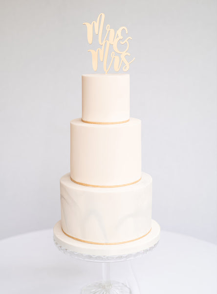 Classic Ivory Wedding Cake with Marble Effect - 3 Tiers Serves 90-100