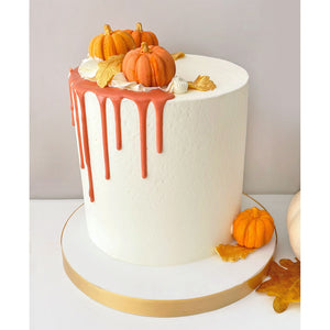 Pumpkin Drip Cake