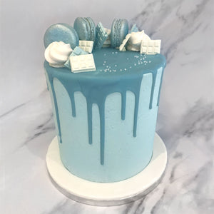 Smooth Blues Drip Cake