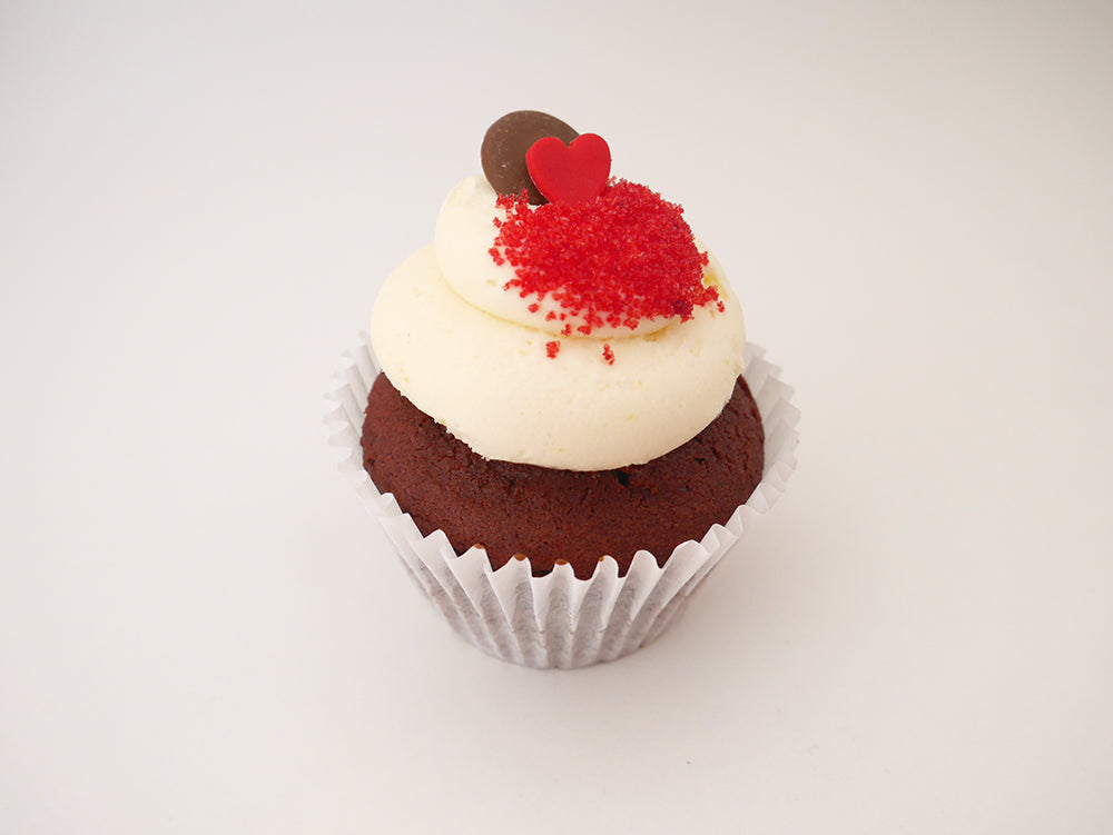 6 Red Velvet Cupcakes